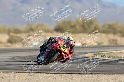 media/Dec-07-2025-CVMA (Sun) [[3e7d2de5dc]]/Race 15-Amateur Formula Open/